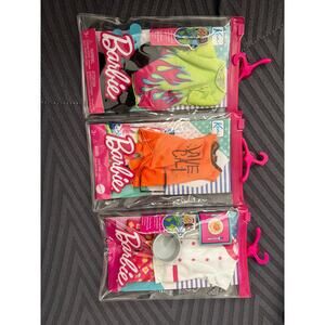 Barbie Packed of 7 2 Ken Clothes, 1 Barbie Clothes, 3 pets and Assesories